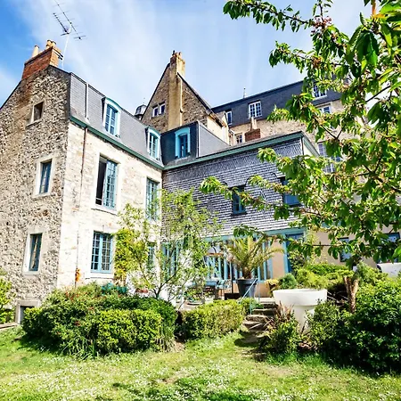 Cite Plantagenet, Jardin & Piscine 24h Du Mans 勒芒